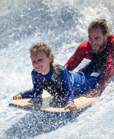Découvrez la nouvelle attraction de la vague ! Invisa Hotel Club Cala Verde**** Plage Es Figueral Découvrez la nouvelle attraction de la vague ! Invisa Hotel Club Cala Verde**** Plage Es Figueral