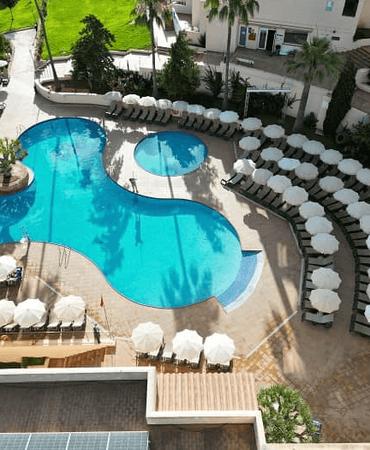 Celebra la primavera con nosotros Invisa Hotel Club Cala Verde**** Playa Es Figueral Celebra la primavera con nosotros Invisa Hotel Club Cala Verde**** Playa Es Figueral