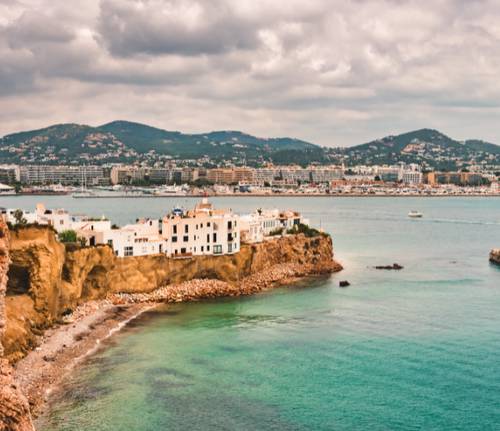 Qué ver y hacer en Ibiza este verano 2022 Invisa Hoteles Qué ver y hacer en Ibiza este verano 2022 Invisa Hoteles