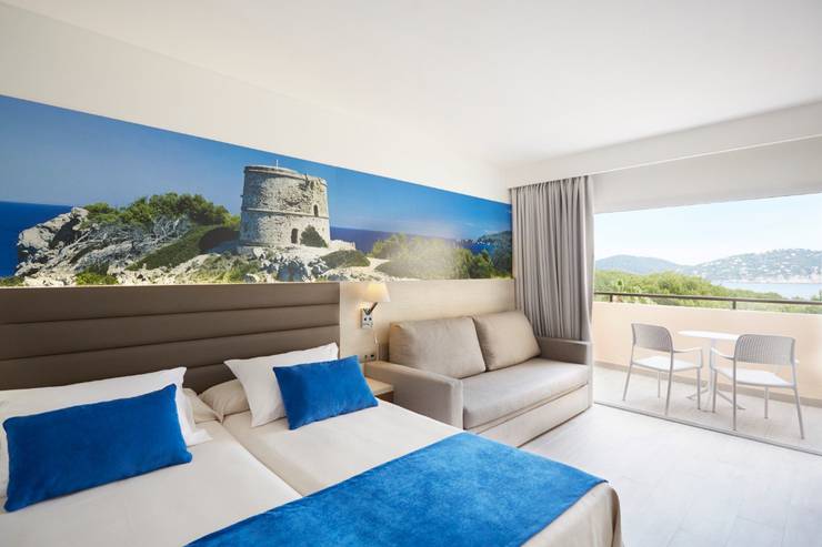 Premium superior vista mare Invisa Hotel Club Cala Blanca Playa Es Figueral Premium superior vista mare Invisa Hotel Club Cala Blanca Playa Es Figueral
