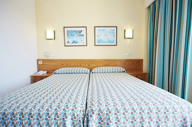 Standard 2+1 Invisa Hotel Ereso Es Canar Beach Standard 2+1 Invisa Hotel Ereso Es Canar Beach