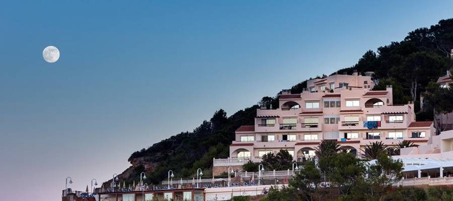 10 Reasons to visit Ibiza in October: Don't let the party end! Invisa Hotels 10 Reasons to visit Ibiza in October: Don't let the party end! Invisa Hotels