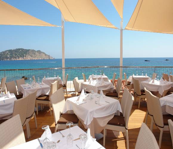 Visit Ibiza in September: The best time to enjoy the island | Invisa Hotels