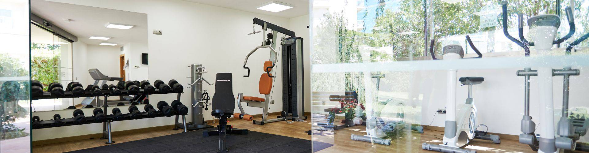 Entertainment and sports Invisa Hotel Es Pla - Adults Only San Antonio Entertainment and sports Invisa Hotel Es Pla - Adults Only San Antonio