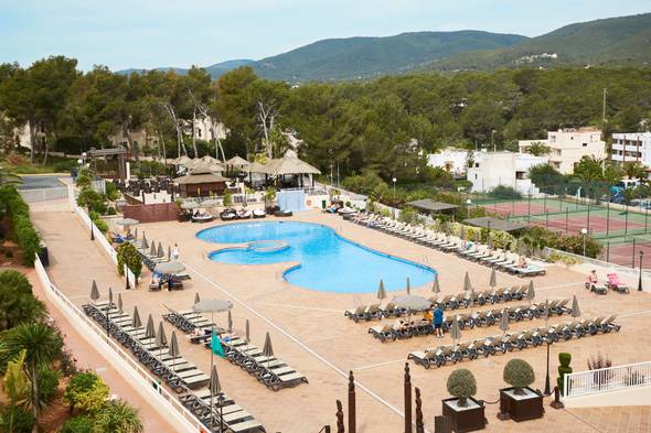 Adults-only area Invisa Hotel Club Cala Blanca Es Figueral Beach