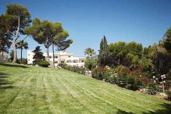 Outdoors Invisa Hotel Club Cala Blanca in Es Figueral Beach Outdoors Invisa Hotel Club Cala Blanca in Es Figueral Beach