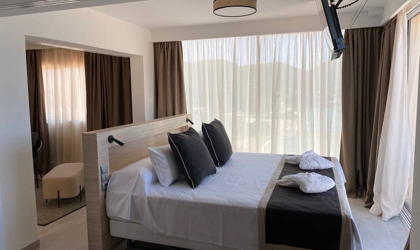 Junior suite collection vjg Invisa Hotel Cala Verde Es Figueral Beach Junior suite collection vjg Invisa Hotel Cala Verde Es Figueral Beach