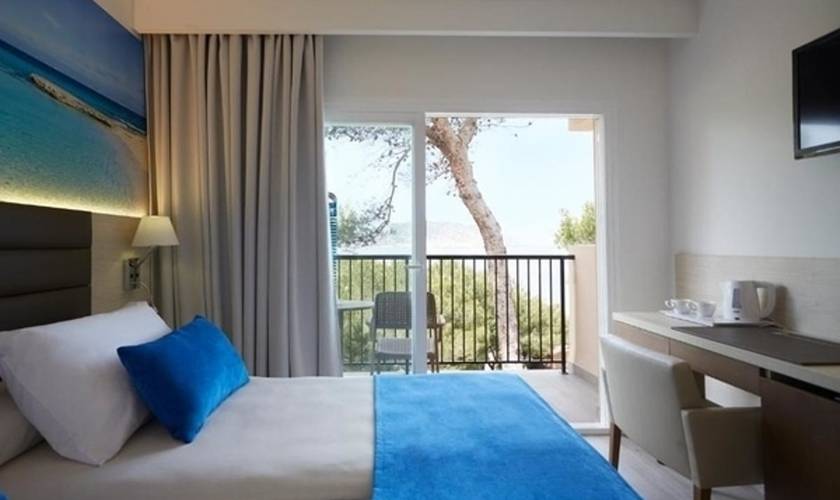 Premium-doppelzimmer mit meerblick Invisa Hotel Club Cala Blanca Es Figueral Beach Premium-doppelzimmer mit meerblick Invisa Hotel Club Cala Blanca Es Figueral Beach