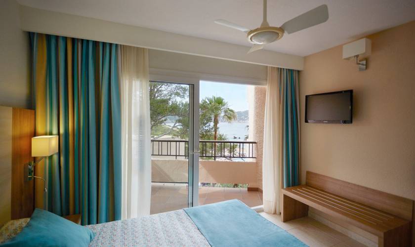 Junior suite mit meerblick Invisa Hotel Club Cala Blanca Es Figueral Beach