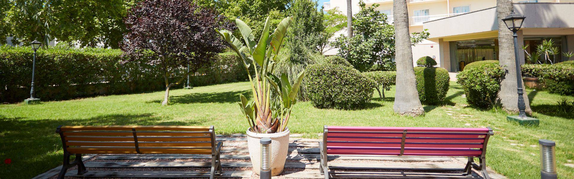 Quality Policy and Environmental Policy Invisa Hotels Quality Policy and Environmental Policy Invisa Hotels