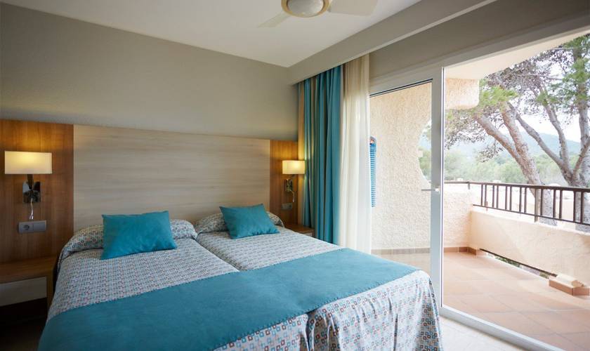 Junior suite with sea views Invisa Hotel Club Cala Blanca Es Figueral Beach