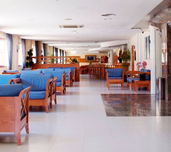 24 hours reception Invisa Hotel Ereso Es Canar Beach
