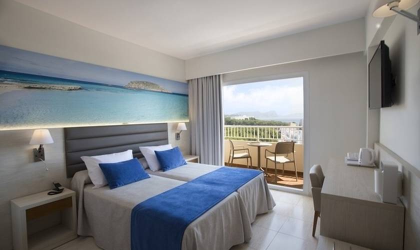 Superior double Invisa Hotel Ereso Es Canar Beach Superior double Invisa Hotel Ereso Es Canar Beach