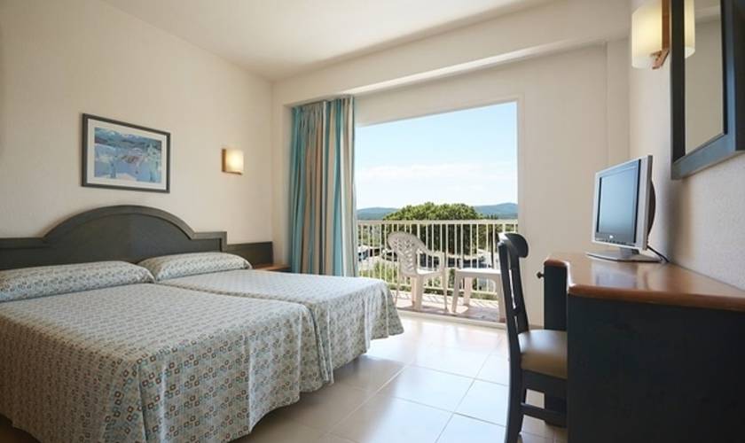 Double rooms with pool view Invisa Hotel Es Pla - Adults Only San Antonio