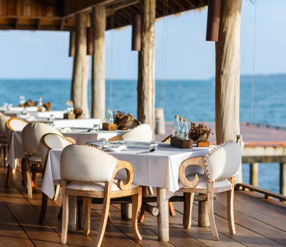 Where to dine in Ibiza with a view: 7 classy restaurants Invisa Hotels Where to dine in Ibiza with a view: 7 classy restaurants Invisa Hotels