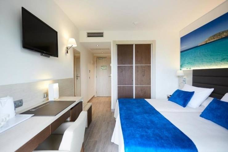 Doppia superior Invisa Hotel Club Cala Blanca Playa Es Figueral Doppia superior Invisa Hotel Club Cala Blanca Playa Es Figueral