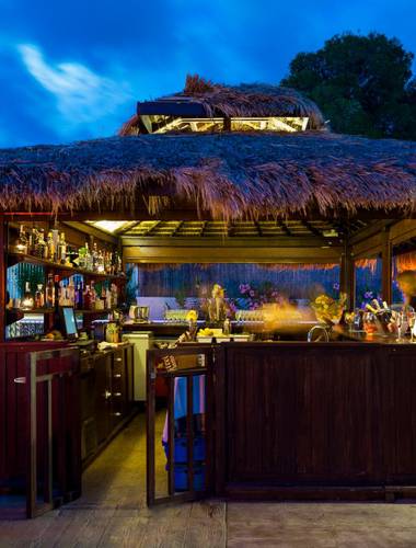 Bar invisa hotel club cala verde plage es figueral Bar invisa hotel club cala verde plage es figueral