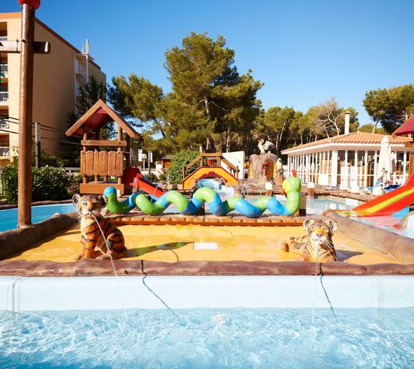 Children's pool Invisa Hotel Ereso Es Canar Beach