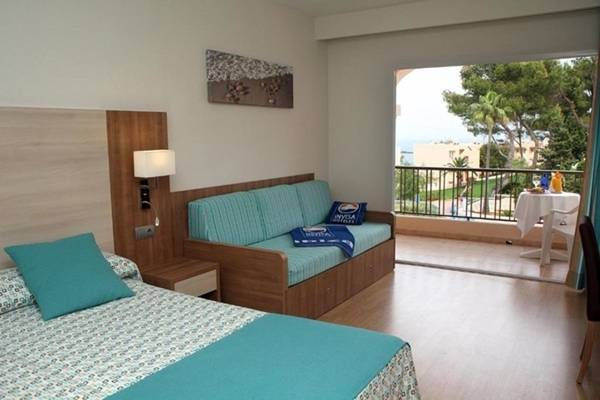 Premium-Zimmer Invisa Hotel Club Cala Verde auf Es Figueral Beach