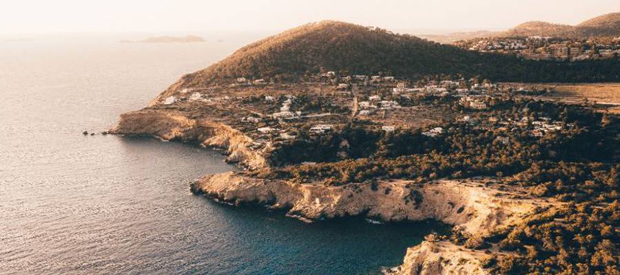 Autumnal offers for Ibiza: Make the most of low-season discounts Invisa Hotels Autumnal offers for Ibiza: Make the most of low-season discounts Invisa Hotels
