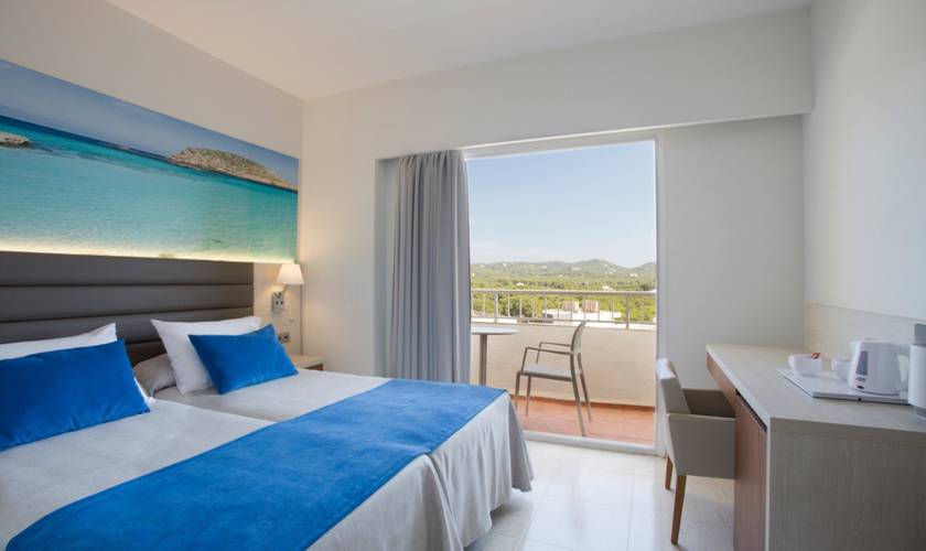 Superior double Invisa Hotel Ereso Es Canar Beach Superior double Invisa Hotel Ereso Es Canar Beach