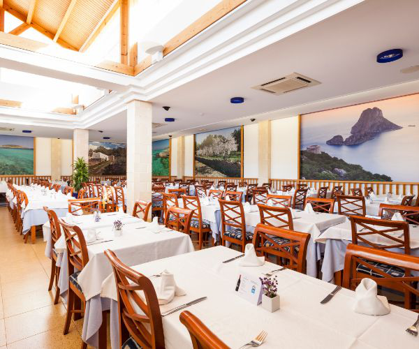 Invisa Hotel Club Cala Blanca Plage Es Figueral Invisa Hotel Club Cala Blanca Plage Es Figueral
