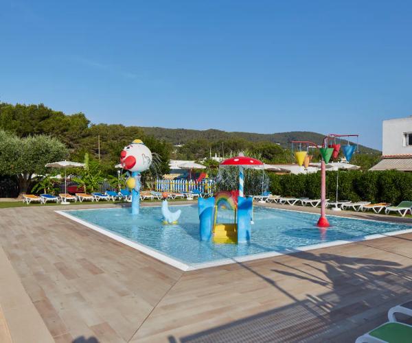 Ocio y actividades para niños en tu hotel de 4 estrellas en Santa Eulalia Invisa Hotel Casa Luis**** Ocio y actividades para niños en tu hotel de 4 estrellas en Santa Eulalia Invisa Hotel Casa Luis****