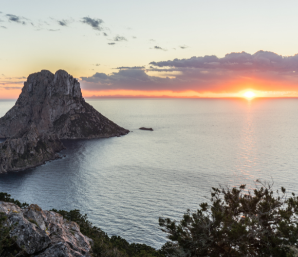 Lever de soleil à Ibiza: où profiter des meilleures vues? Invisa Hôtels Lever de soleil à Ibiza: où profiter des meilleures vues? Invisa Hôtels