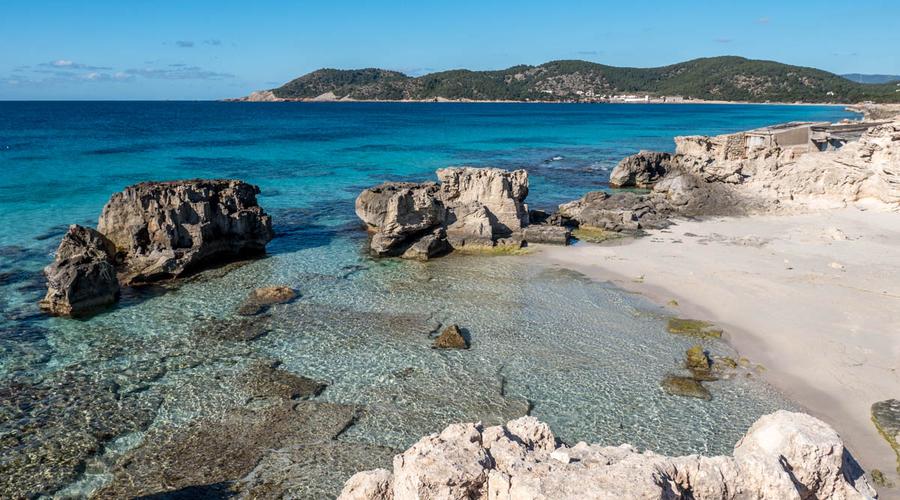 Discover the Las Salinas in Ibiza: a Mediterranean paradise Invisa Hotels Discover the Las Salinas in Ibiza: a Mediterranean paradise Invisa Hotels