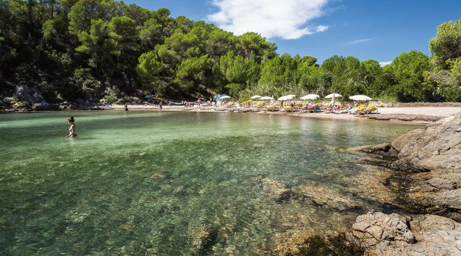 Slow Travel Ibiza: die besten ruhigen Buchten 2026 Invisa Hotels Slow Travel Ibiza: die besten ruhigen Buchten 2026 Invisa Hotels