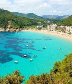 Cala San Vicente: sun, beach and nature in northern Ibiza Invisa Hotels Cala San Vicente: sun, beach and nature in northern Ibiza Invisa Hotels