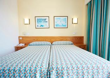 Standard 2+1 Invisa Hotel Ereso*** Plage Es Canar Standard 2+1 Invisa Hotel Ereso*** Plage Es Canar