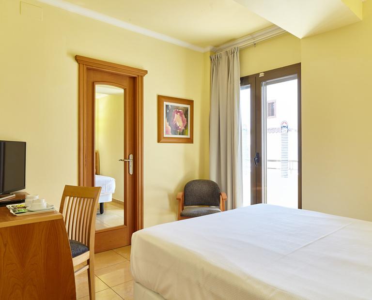 Individuelle Invisa Hotel La Cala**** Santa Eulalia Individuelle Invisa Hotel La Cala**** Santa Eulalia