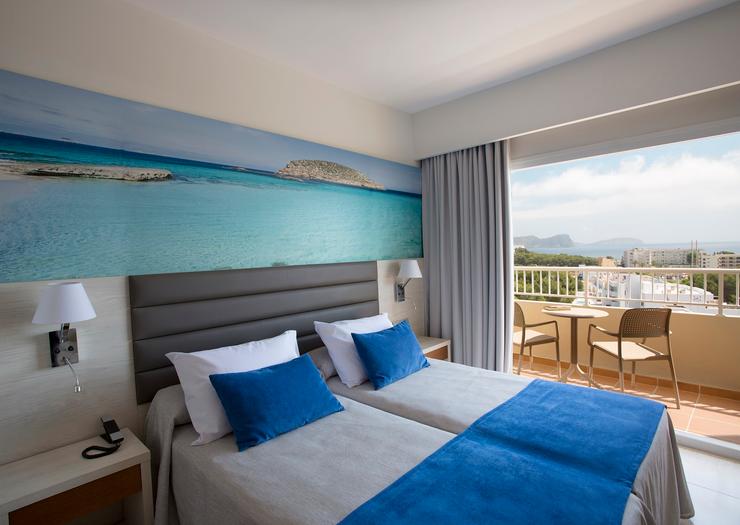 Doble Superior Vista Mar Invisa Hotel Ereso*** Playa Es Canar Doble Superior Vista Mar Invisa Hotel Ereso*** Playa Es Canar