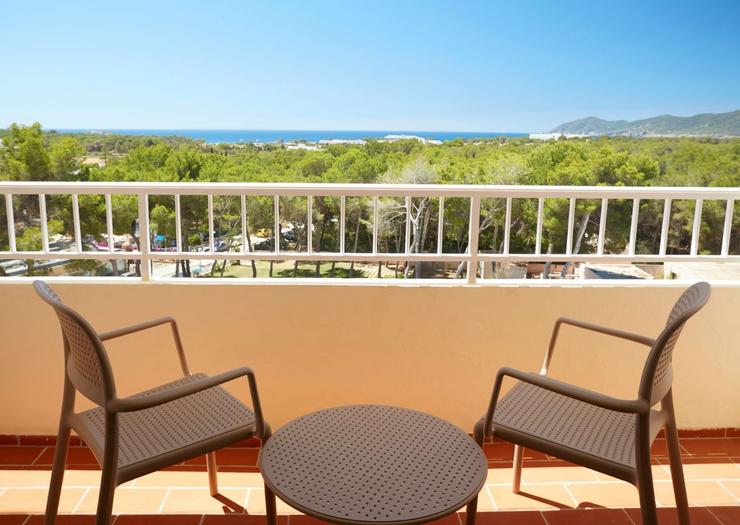 Doble Superior Vista Mar Invisa Hotel Ereso*** Playa Es Canar Doble Superior Vista Mar Invisa Hotel Ereso*** Playa Es Canar