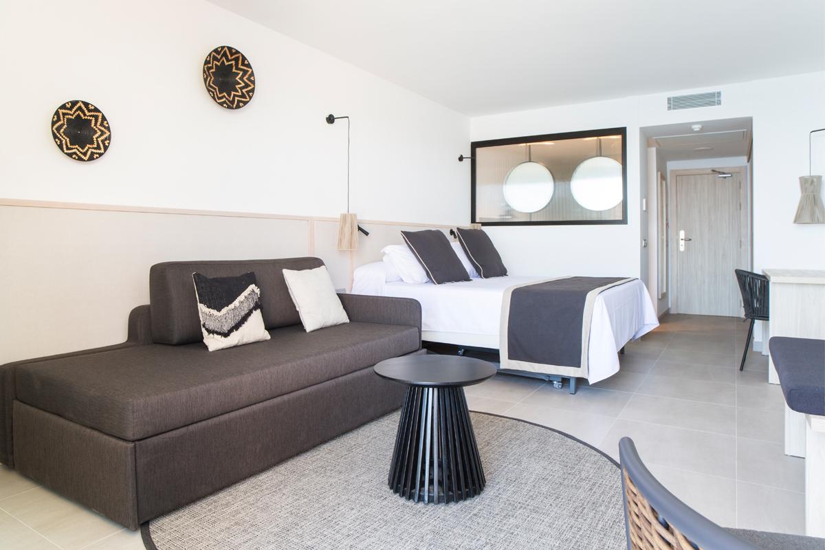 Inspire Family Invisa Hotel Club Cala Verde**** Es Figueral Beach Inspire Family Invisa Hotel Club Cala Verde**** Es Figueral Beach