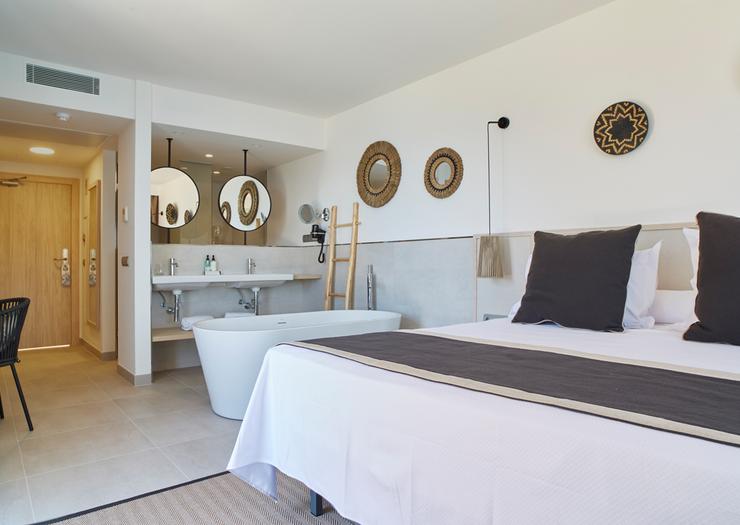 Inspire Adulti vista mare Invisa Hotel Club Cala Verde**** Playa Es Figueral Inspire Adulti vista mare Invisa Hotel Club Cala Verde**** Playa Es Figueral