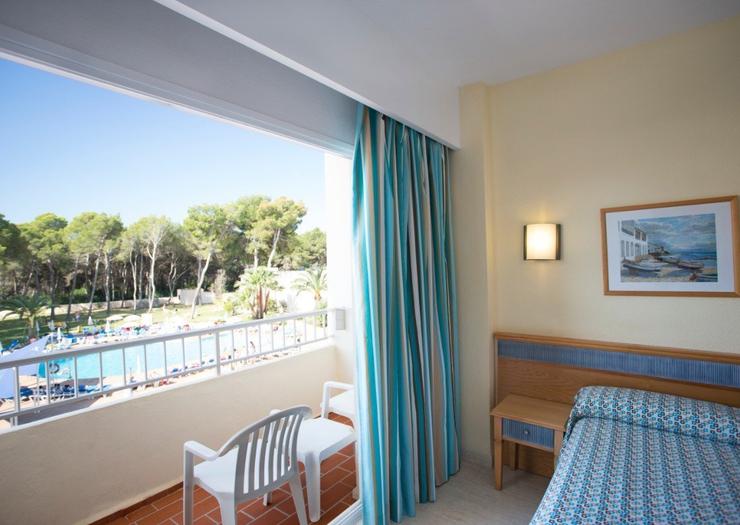 Doble Estándar Vista Piscina Invisa Hotel Ereso*** Playa Es Canar Doble Estándar Vista Piscina Invisa Hotel Ereso*** Playa Es Canar