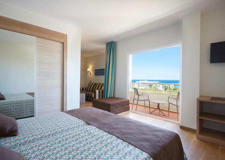 Family Premium Invisa Hotel Ereso*** Playa Es Canar Family Premium Invisa Hotel Ereso*** Playa Es Canar