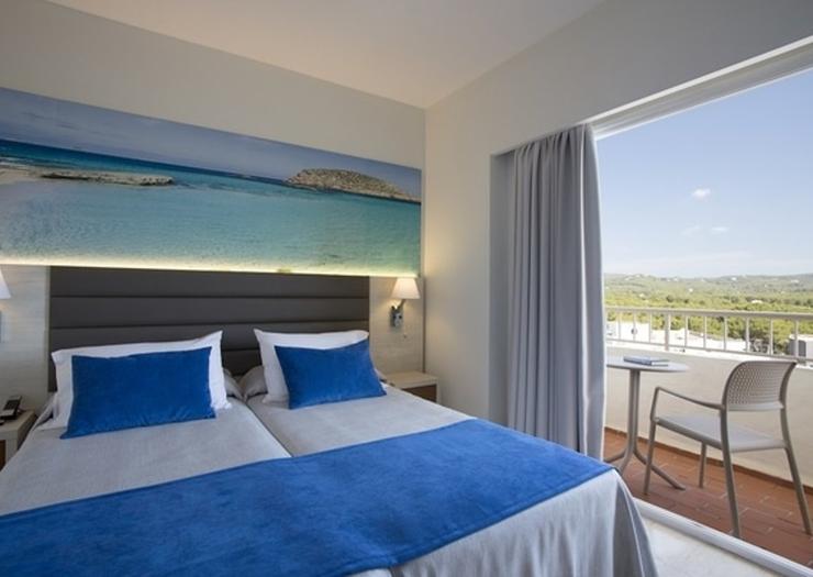 Doble Superior Invisa Hotel Ereso*** Playa Es Canar Doble Superior Invisa Hotel Ereso*** Playa Es Canar