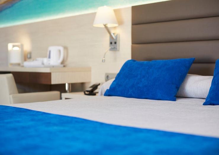 Doppia Superior vista mare Invisa Hotel Club Cala Verde**** Playa Es Figueral Doppia Superior vista mare Invisa Hotel Club Cala Verde**** Playa Es Figueral