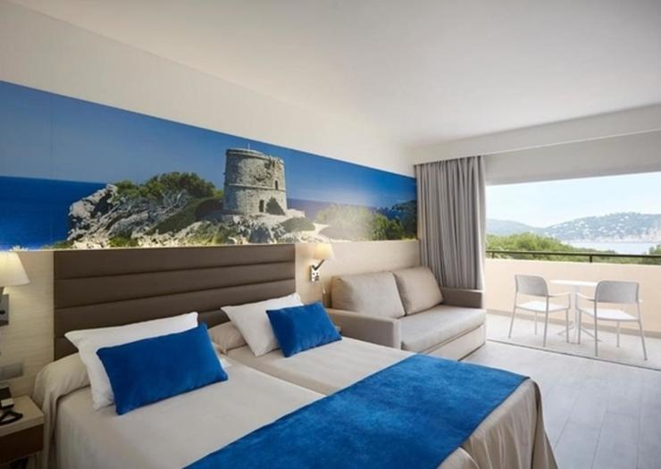 Premium Superior Vista Mare Invisa Hotel Club Cala Blanca*** Playa Es Figueral Premium Superior Vista Mare Invisa Hotel Club Cala Blanca*** Playa Es Figueral