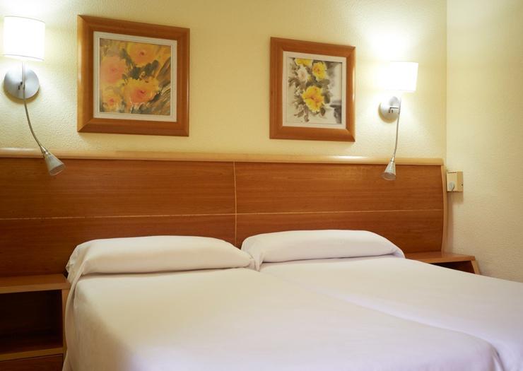 Individual Invisa Hotel La Cala**** Santa Eulalia Individual Invisa Hotel La Cala**** Santa Eulalia