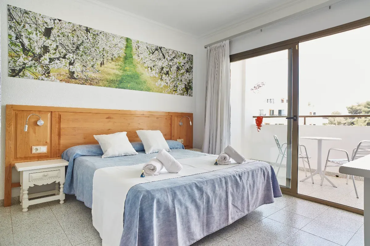 Premium Studio 2 pax Pool View Invisa Aparthotel Casa Luis**** Santa Eulalia Premium Studio 2 pax Pool View Invisa Aparthotel Casa Luis**** Santa Eulalia