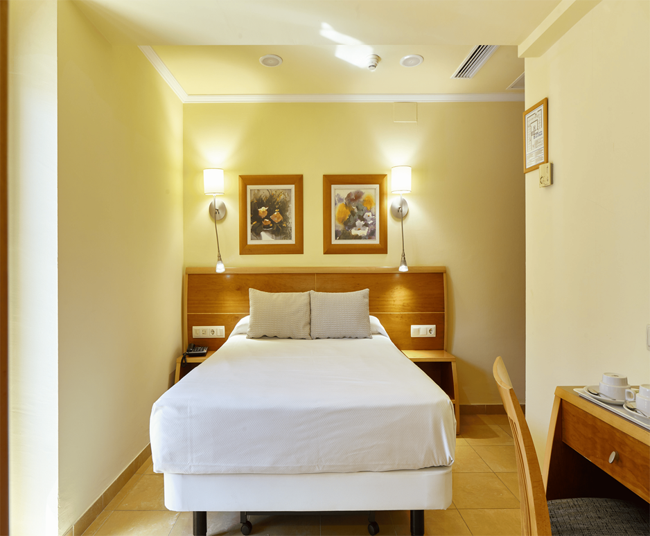 Single Invisa Hotel La Cala**** Santa Eulalia Single Invisa Hotel La Cala**** Santa Eulalia