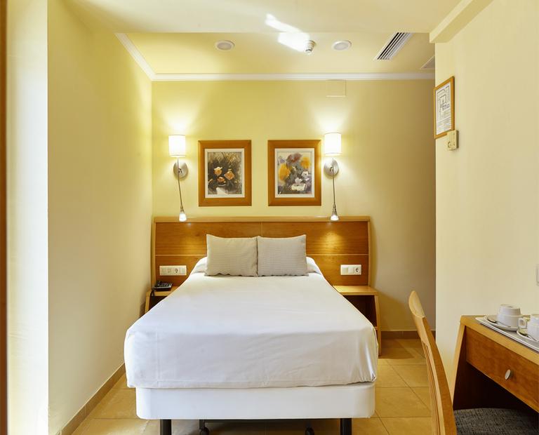 Individuelle Invisa Hotel La Cala**** Santa Eulalia Individuelle Invisa Hotel La Cala**** Santa Eulalia