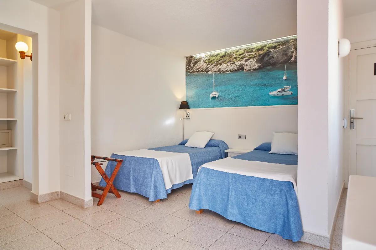 Studio for 2 people Aptos. Casa Luís by Invisa Santa Eulalia Studio for 2 people Aptos. Casa Luís by Invisa Santa Eulalia