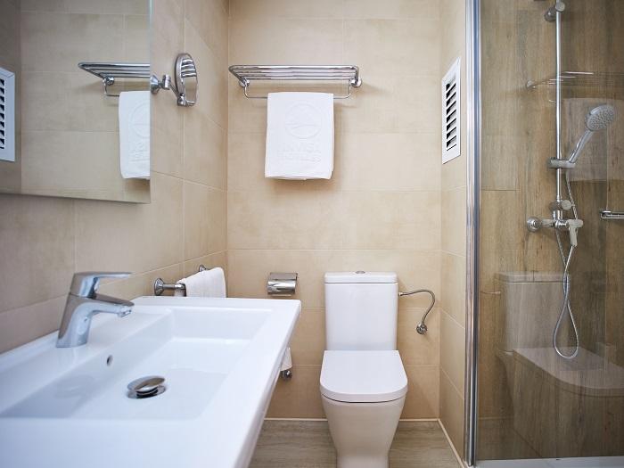 Superior 2+1 Invisa Hotel Ereso*** Playa Es Canar Superior 2+1 Invisa Hotel Ereso*** Playa Es Canar