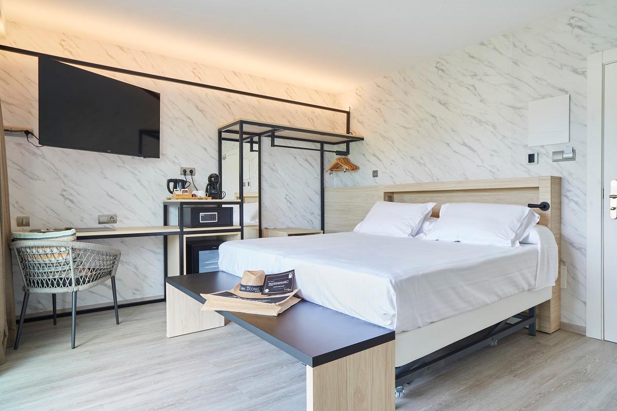 Iconic Invisa Hotel Es Pla - Adults Only **** San Antonio Iconic Invisa Hotel Es Pla - Adults Only **** San Antonio