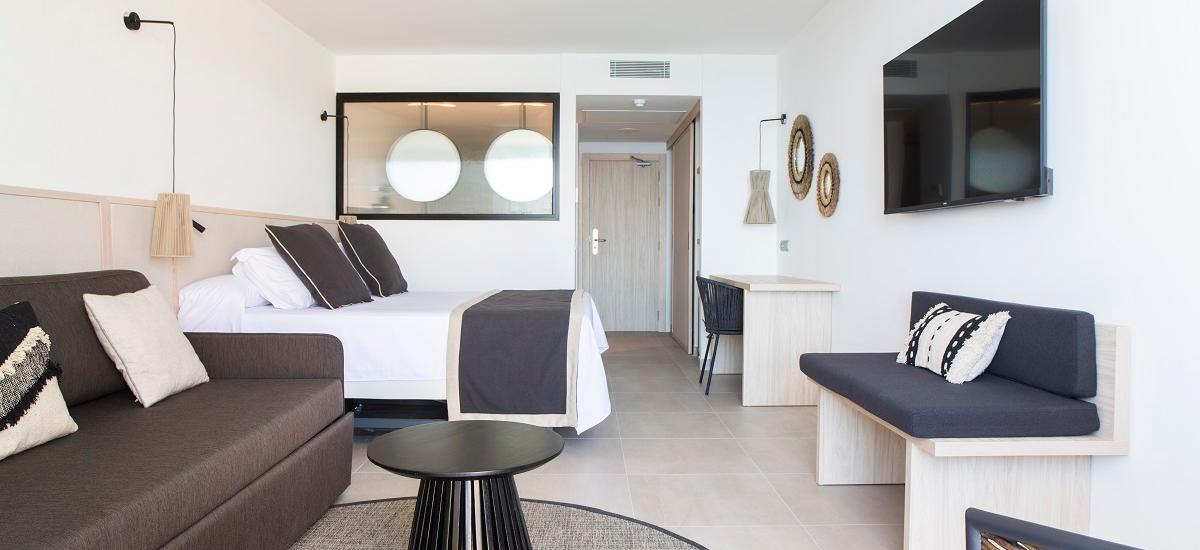 Invisa Hotel Club Cala Verde Invisa Hotel Club Cala Verde Es Figueral Beach Invisa Hotel Club Cala Verde Invisa Hotel Club Cala Verde Es Figueral Beach